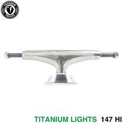 THUNDER TRUCK サンダー トラック TITANIUM LIGHTS 3 147 HI シルバー