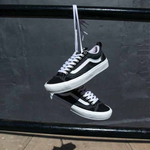 VANS SHOES バンズ シューズ スニーカー オールドスクール SKATE OLD SKOOL 36+ BLACK/WHITE（US企画） スケートボード スケボー 8
