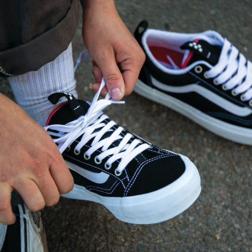 VANS SHOES バンズ シューズ スニーカー オールドスクール SKATE OLD SKOOL 36+ BLACK/WHITE（US企画） スケートボード スケボー 9