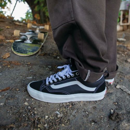 VANS SHOES バンズ シューズ スニーカー オールドスクール SKATE OLD SKOOL 36+ BLACK/WHITE（US企画） スケートボード スケボー 10