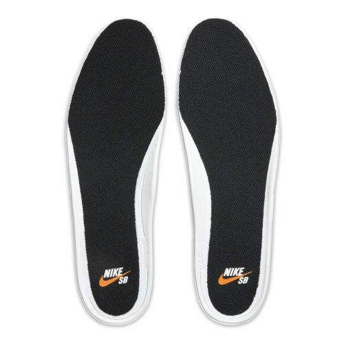（アウトレット価格 9,130円 → 6,990円）NIKE SB SHOES ナイキSB シューズ スニーカー FC CLASSIC・26cm 909096-002 BLACK/BLACK/BLACK 汚れ スケートボード スケボー 9