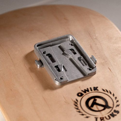 QWIK TRUKS クイックトラックス パーツ QWIK PACK B（2 DECK & 1SET TRUCKS） スケートボード スケボー 5