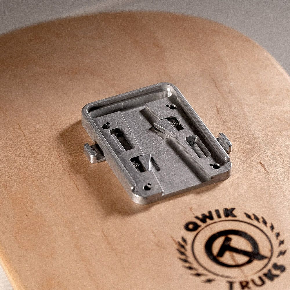 QWIK TRUKS クイックトラックス パーツ QWIK PACK A（1 DECK & 2SET TRUCKS） スケートボード スケボー　5