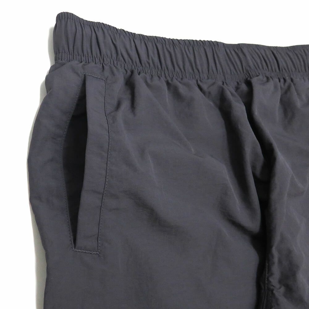 COLOR COMMUNICATIONS PANTS カラーコミュニケーションズ パンツ ジーンズ DRIP EMB LETTER NYLON CHARCOAL スケートボード スケボー 1