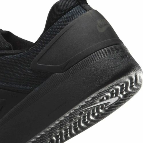 NIKE SB SHOES ナイキSB シューズ スニーカー ZOOM NYJAH 4 FQ1273-002 BLACK/BLACK スケートボード スケボー 7