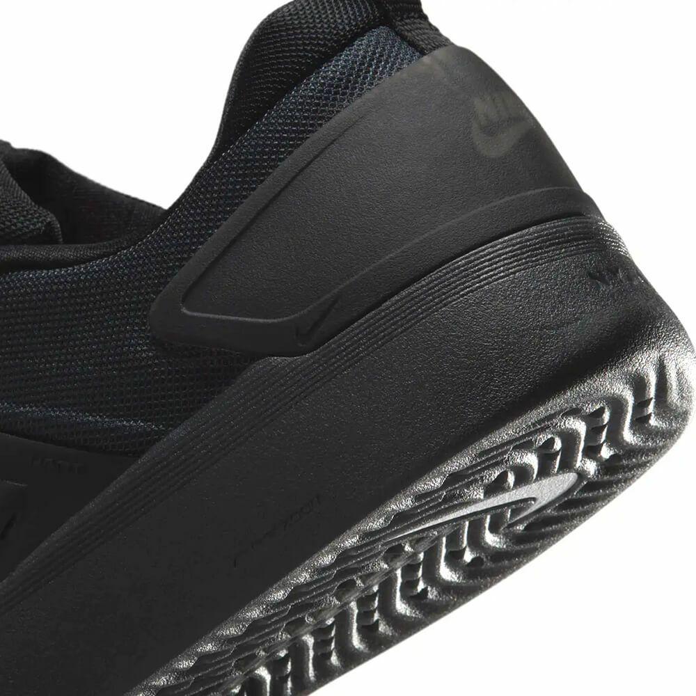 NIKE SB SHOES ナイキSB シューズ スニーカー ZOOM NYJAH 4 FQ1273-002 BLACK/BLACK スケートボード スケボー 7