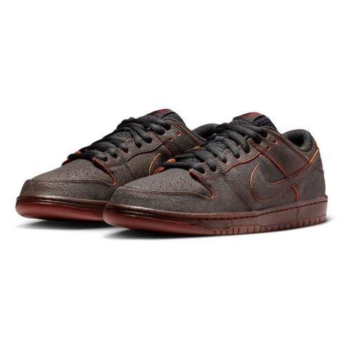 NIKE SB シューズ DUNK LOW PRO PRM "Krampus" HV1668-001
