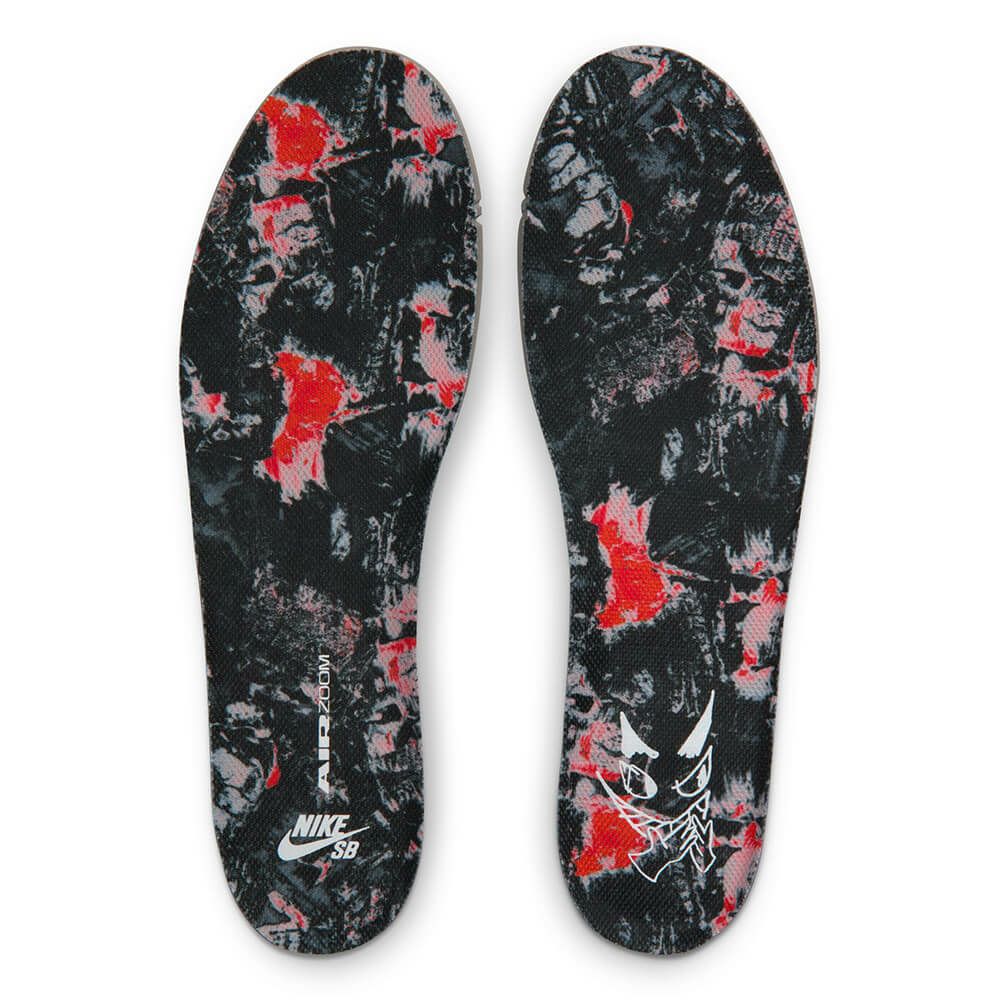 NIKE SB シューズ DUNK LOW PRO PRM "Krampus" HV1668-001 11