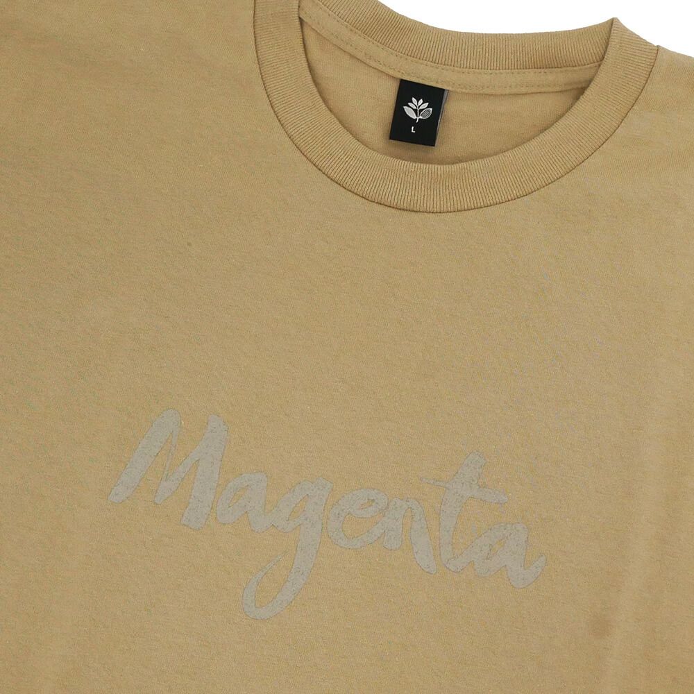 MAGENTA T-SHIRT マゼンタ Tシャツ SCRIPT BEIGE スケートボード スケボー 1